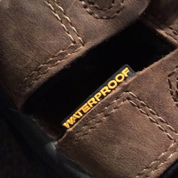 Keen Men’s Newport Waterproof Sandals - Picture 6 of 7